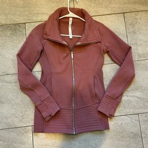 Lululemon define jacket size 4